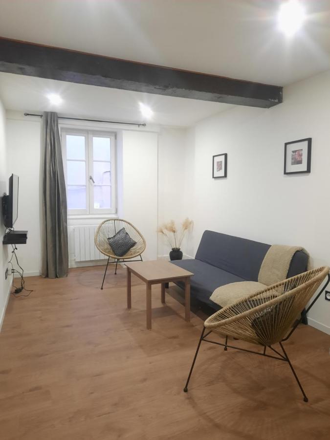 Ferienwohnung Le Refuge Du Bonheur Trévoux Exterior foto