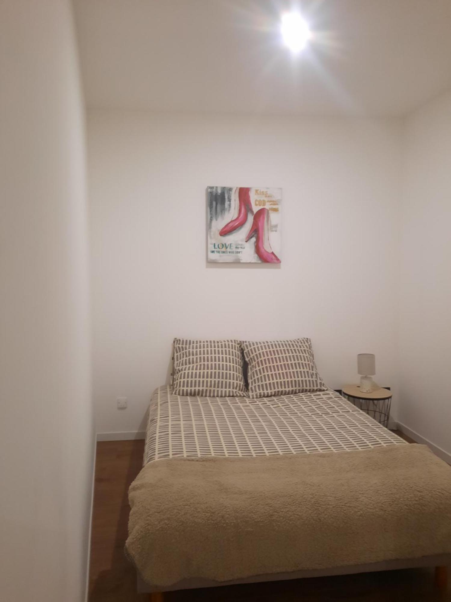 Ferienwohnung Le Refuge Du Bonheur Trévoux Zimmer foto